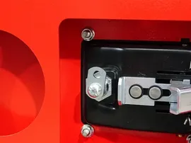 Porte de maintenance verrouillable